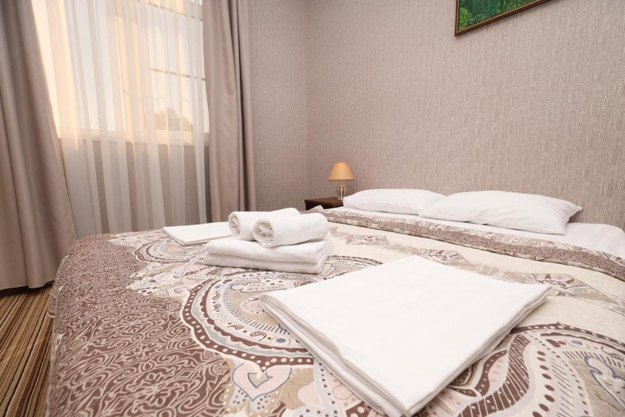 Hotel Capri Σουχούμι Εξωτερικό φωτογραφία