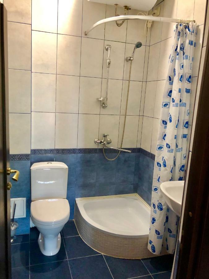 Hotel Capri Σουχούμι Εξωτερικό φωτογραφία